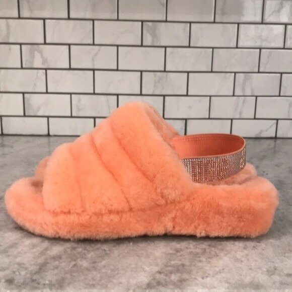 UGG Slippers Womens 9 Orange Fur Fluff Yeah Shearling Slides Slip On Y2K - Picture 2 of 9
